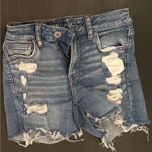 🔵 American Eagle Ne(x)t Level Stretch
Distressed Black Denim Shorts 🔵 - Size 0